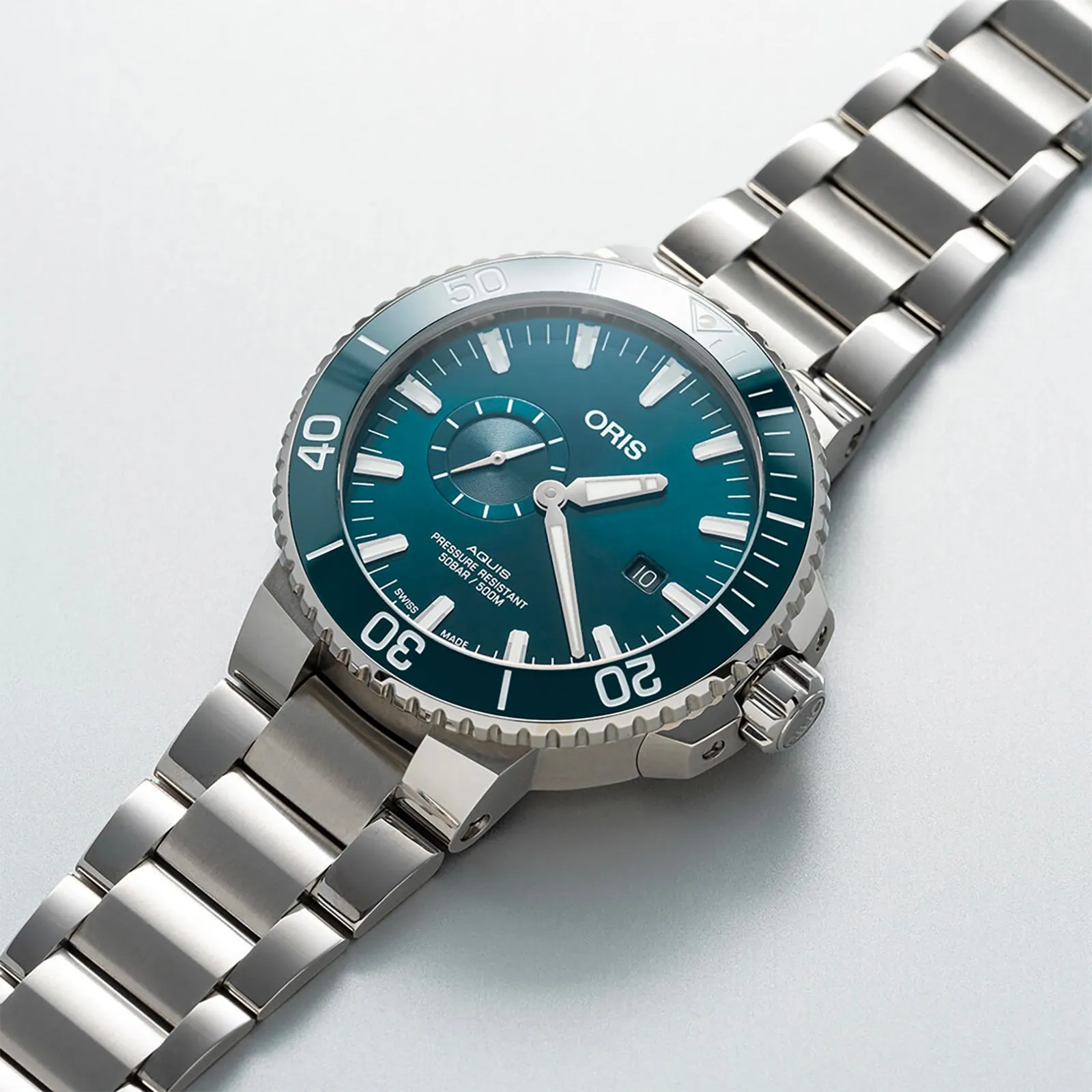 Aquis Small Second, Date