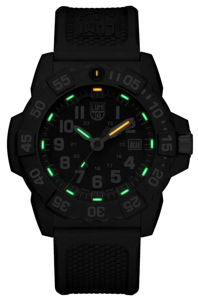 Luminox Navy SEAL CARBONOX Black Dial Black Rubber Strap Date Divers Quartz Mens Watch XS.3501.F