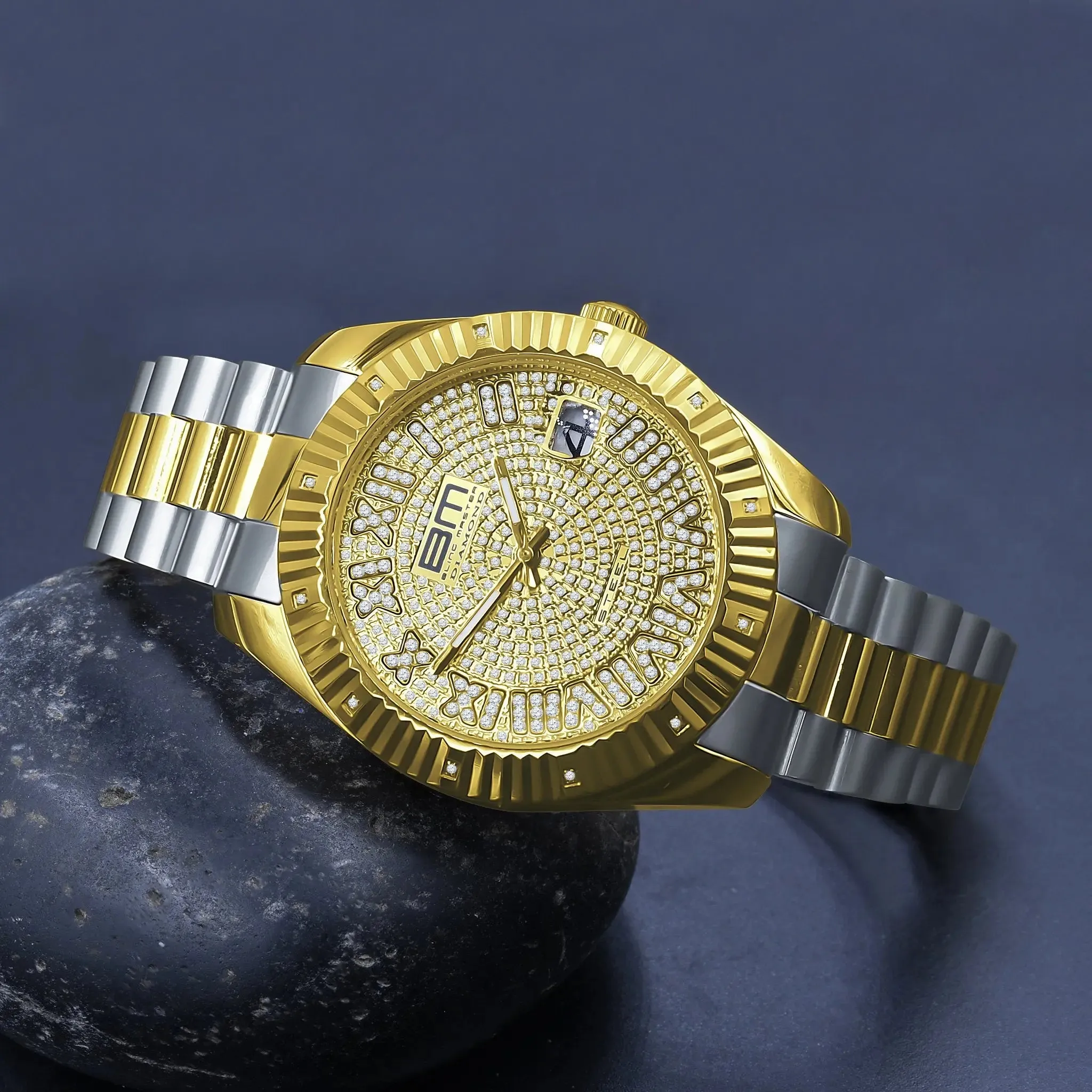 LUXURY ADMIRALTY DIAMOND TIMEPIECE | 5304142