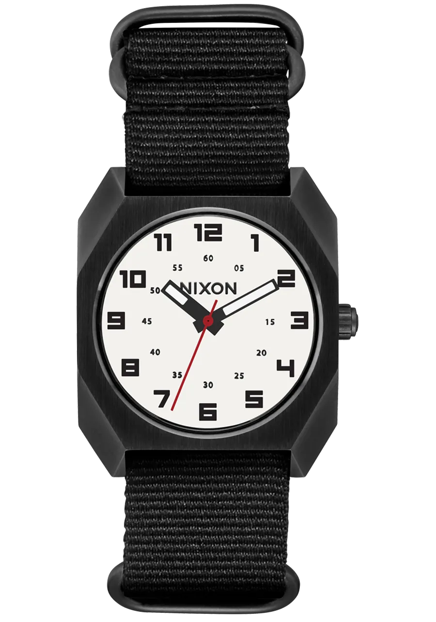 Scout - Black / Black